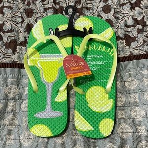 Adorable flip flops.